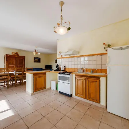 Holiday home Cozy Holiday Home In Vagnas With Swimming Pool *