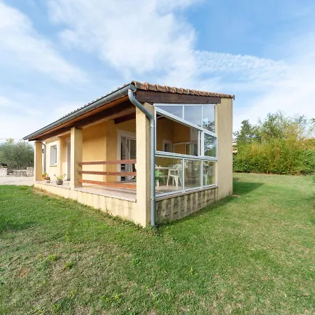 Cozy Holiday Home In Vagnas With Swimming Pool Holiday home *