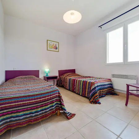 Holiday home Cozy Holiday Home In Vagnas With Swimming Pool