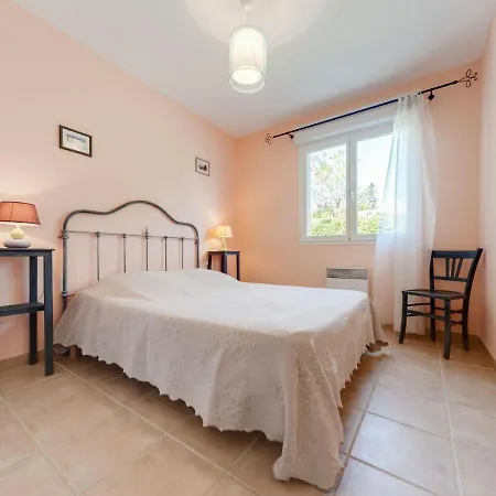 Cozy Holiday Home In Vagnas With Swimming Pool Holiday home