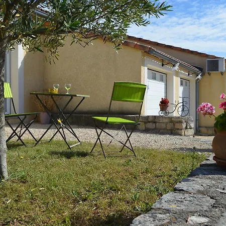 Holiday home Cozy Holiday Home In Vagnas With Swimming Pool Bessas